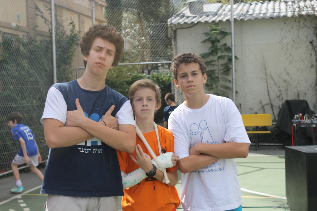 https://chazit.com/porto_alegre/../fotos/fotos_site/2015/1semestre/6 Sabado - Iom Haatzmaut/144.JPG